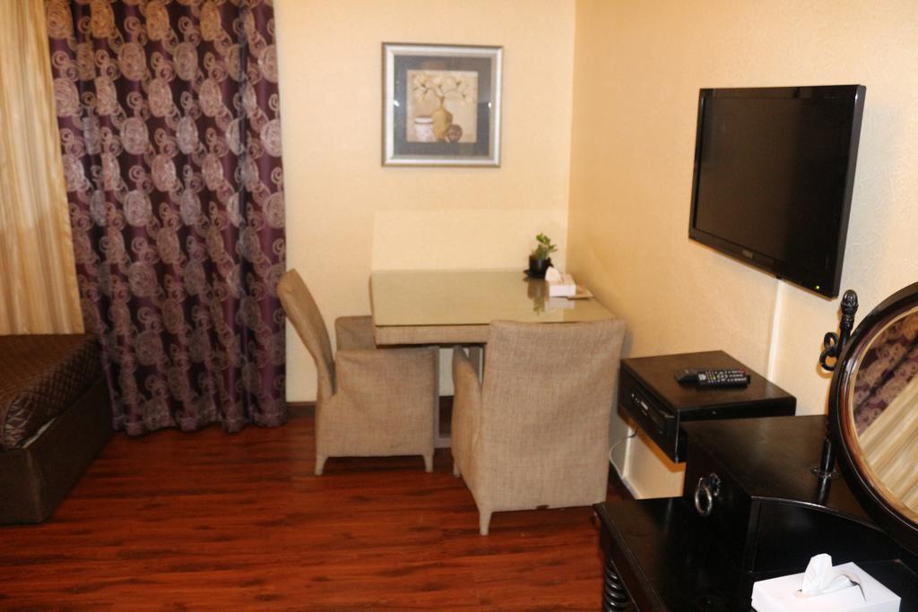 Hafez Hotel Apartments - Al Ras Metro Station Ντουμπάι Εξωτερικό φωτογραφία